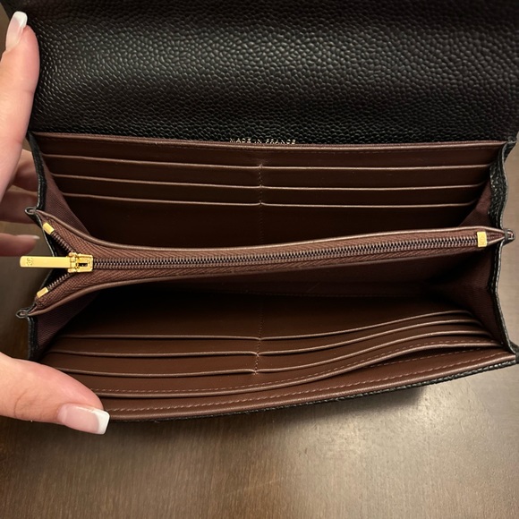 CHANEL Caviar Quilted Large Gusset Flap Wallet Black - Picture 3 of 7